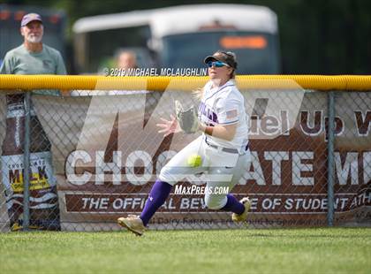 Thumbnail 1 in Ballston Spa vs. Sayville (NYSPHSAA Class A Semifinal) photogallery.