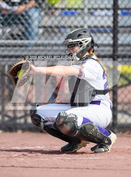 Thumbnail 3 in Ballston Spa vs. Sayville (NYSPHSAA Class A Semifinal) photogallery.