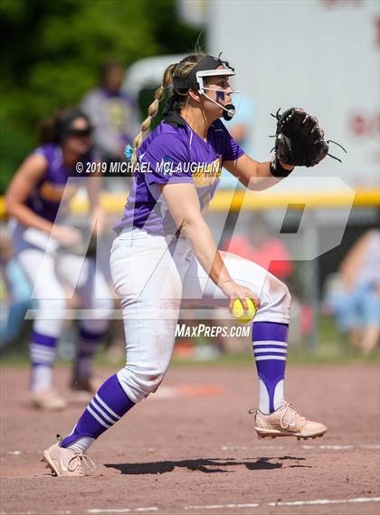 Thumbnail 2 in Ballston Spa vs. Sayville (NYSPHSAA Class A Semifinal) photogallery.