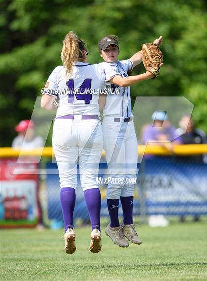 Thumbnail 1 in Ballston Spa vs. Sayville (NYSPHSAA Class A Semifinal) photogallery.