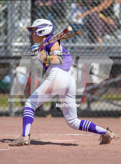 Thumbnail 3 in Ballston Spa vs. Sayville (NYSPHSAA Class A Semifinal) photogallery.
