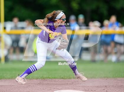 Thumbnail 2 in Ballston Spa vs. Sayville (NYSPHSAA Class A Semifinal) photogallery.
