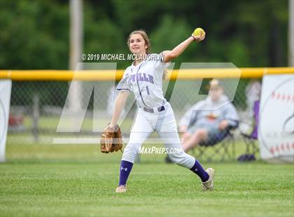 Thumbnail 3 in Ballston Spa vs. Sayville (NYSPHSAA Class A Semifinal) photogallery.