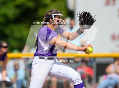 Thumbnail 1 in Ballston Spa vs. Sayville (NYSPHSAA Class A Semifinal) photogallery.
