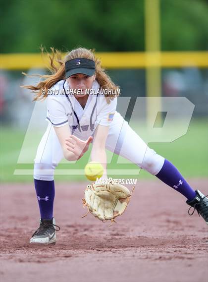 Thumbnail 1 in Ballston Spa vs. Sayville (NYSPHSAA Class A Semifinal) photogallery.