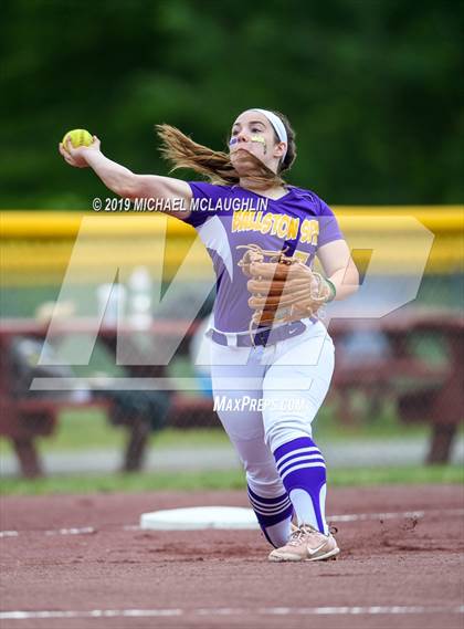 Thumbnail 1 in Ballston Spa vs. Sayville (NYSPHSAA Class A Semifinal) photogallery.