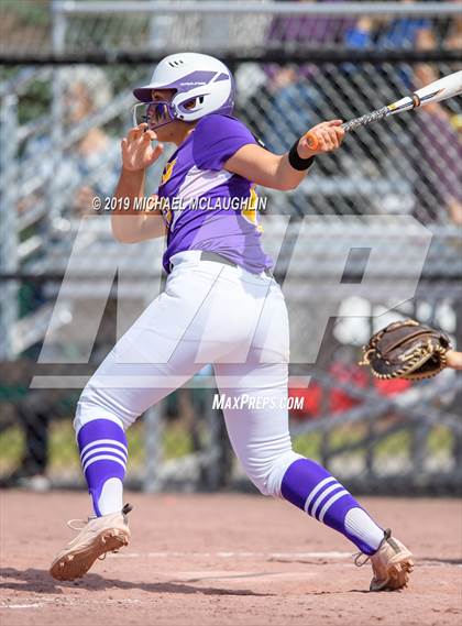Thumbnail 2 in Ballston Spa vs. Sayville (NYSPHSAA Class A Semifinal) photogallery.