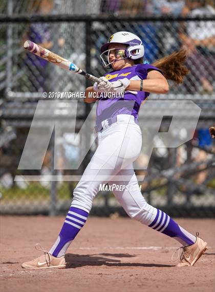 Thumbnail 2 in Ballston Spa vs. Sayville (NYSPHSAA Class A Semifinal) photogallery.