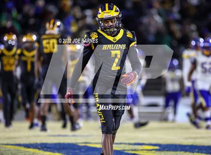 Thumbnail 1 in Oscar Smith vs Western Branch photogallery.