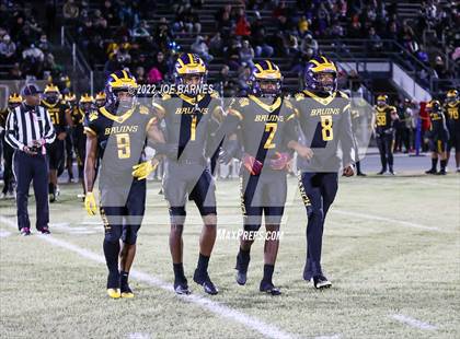 Thumbnail 3 in Oscar Smith vs Western Branch photogallery.