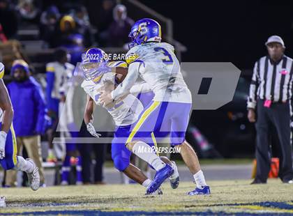 Thumbnail 3 in Oscar Smith vs Western Branch photogallery.