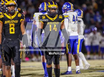 Thumbnail 2 in Oscar Smith vs Western Branch photogallery.