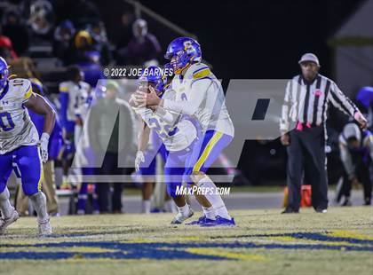 Thumbnail 2 in Oscar Smith vs Western Branch photogallery.