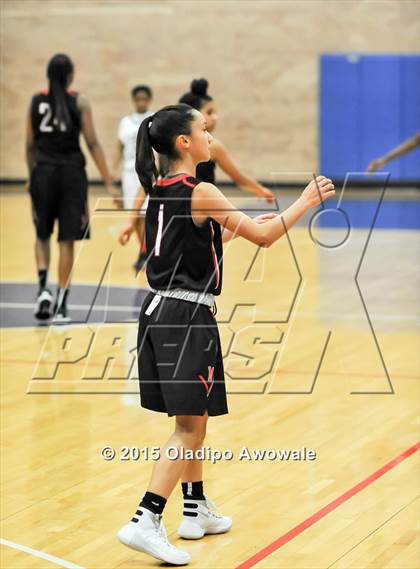 Thumbnail 2 in Allen vs. Marcus photogallery.