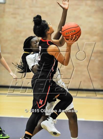 Thumbnail 2 in Allen vs. Marcus photogallery.