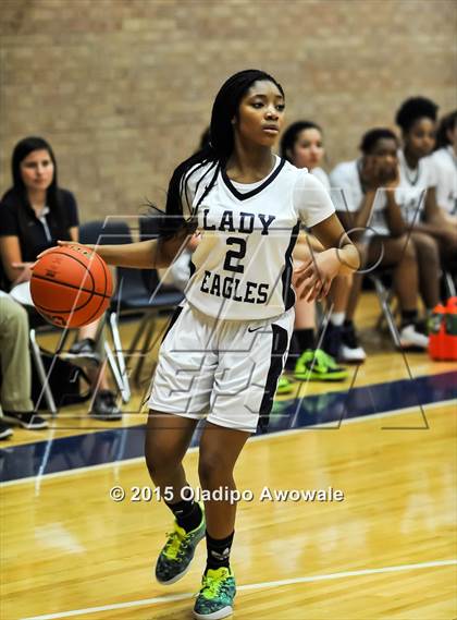 Thumbnail 2 in Allen vs. Marcus photogallery.