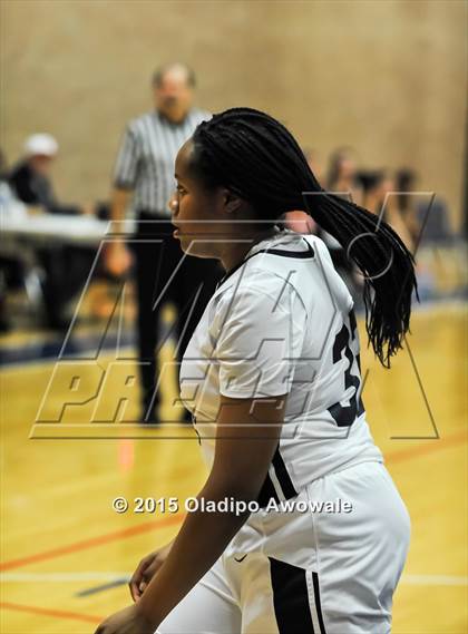 Thumbnail 2 in Allen vs. Marcus photogallery.