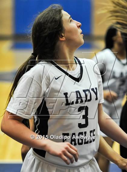 Thumbnail 2 in Allen vs. Marcus photogallery.
