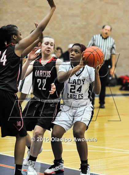 Thumbnail 3 in Allen vs. Marcus photogallery.