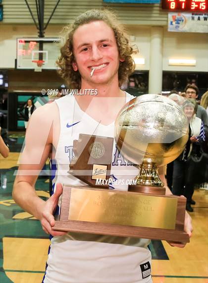Thumbnail 2 in Valley Christian vs. Pusch Ridge Christian Academy (AIA 3A Final Award Photos) photogallery.