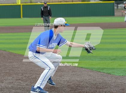 Thumbnail 3 in Midlothian vs Royse City Game 2 (UIL 5A Area Playoff) photogallery.