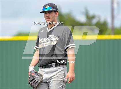 Thumbnail 1 in Midlothian vs Royse City Game 2 (UIL 5A Area Playoff) photogallery.