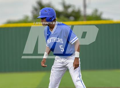 Thumbnail 2 in Midlothian vs Royse City Game 2 (UIL 5A Area Playoff) photogallery.