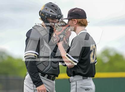 Thumbnail 1 in Midlothian vs Royse City Game 2 (UIL 5A Area Playoff) photogallery.