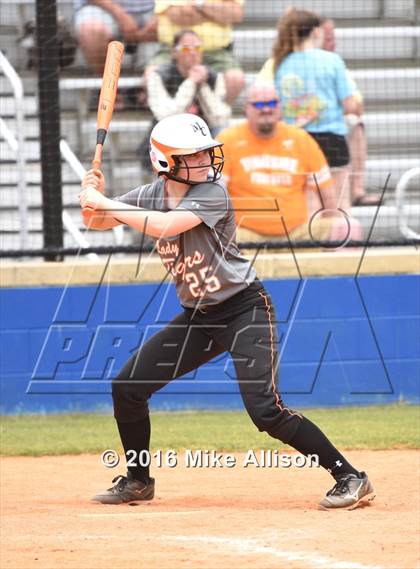 Thumbnail 1 in Meigs County vs Sale Creek photogallery.