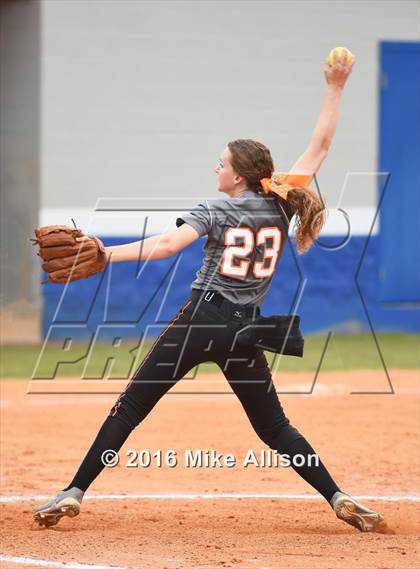 Thumbnail 1 in Meigs County vs Sale Creek photogallery.