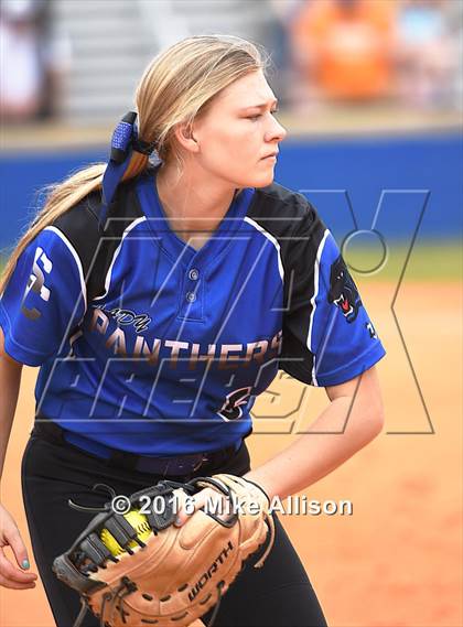 Thumbnail 1 in Meigs County vs Sale Creek photogallery.