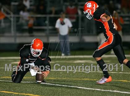 Thumbnail 2 in Edwardsville vs. Bogan photogallery.