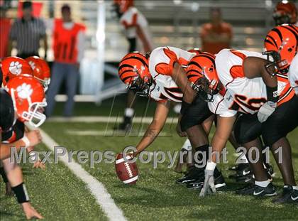 Thumbnail 1 in Edwardsville vs. Bogan photogallery.