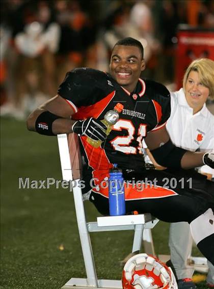 Thumbnail 1 in Edwardsville vs. Bogan photogallery.