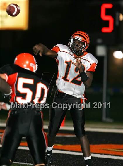 Thumbnail 3 in Edwardsville vs. Bogan photogallery.