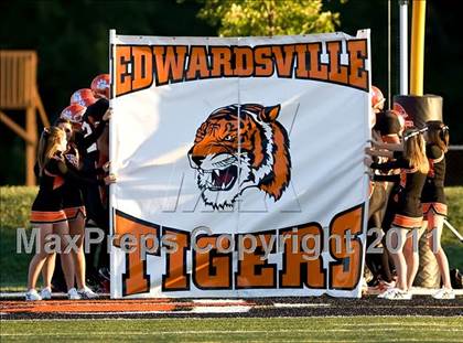 Thumbnail 1 in Edwardsville vs. Bogan photogallery.