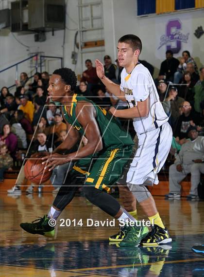 Thumbnail 3 in Kennedy vs. Gridley (Gridley Invitational) photogallery.