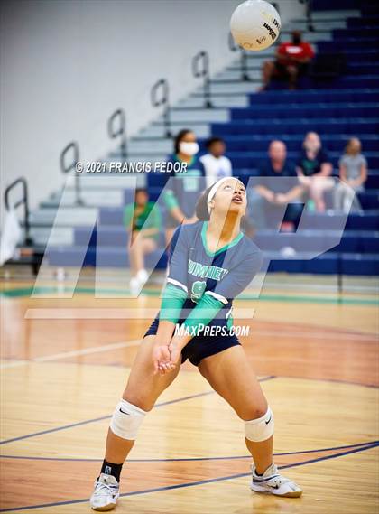 Thumbnail 3 in Spoto @ Sumner photogallery.
