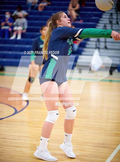 Thumbnail 3 in Spoto @ Sumner photogallery.