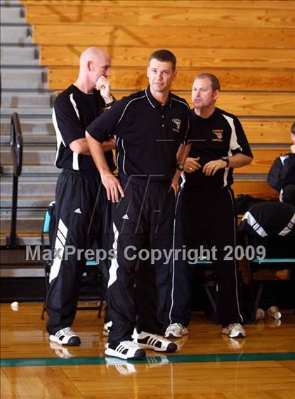 Thumbnail 2 in Conroe vs. Pasadena (McDonalds Texas Invitational) photogallery.