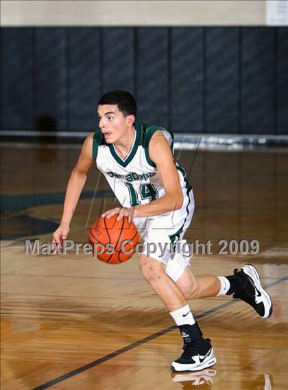 Thumbnail 3 in Conroe vs. Pasadena (McDonalds Texas Invitational) photogallery.