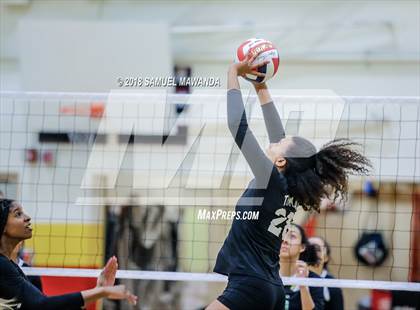 Thumbnail 2 in Eagle Rock @ Taft (CIF LACS Open Division Quarterfinal) photogallery.