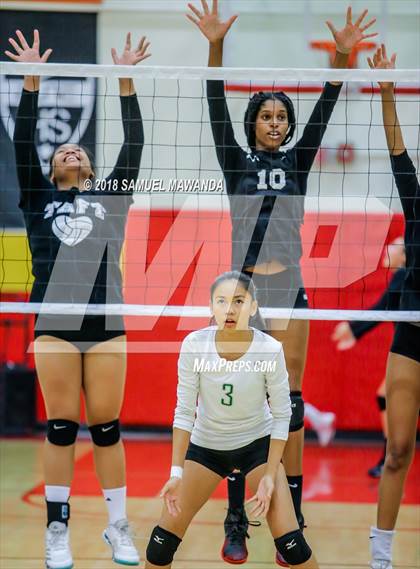 Thumbnail 2 in Eagle Rock @ Taft (CIF LACS Open Division Quarterfinal) photogallery.