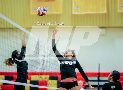 Thumbnail 2 in Eagle Rock @ Taft (CIF LACS Open Division Quarterfinal) photogallery.