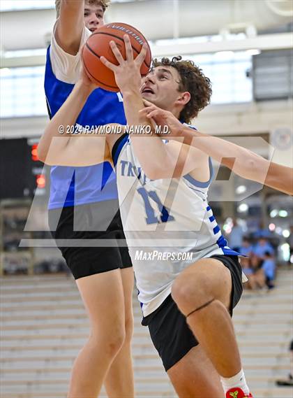 Thumbnail 2 in Indianapolis Bishop Chatard vs Tipton (IBCA / IHSAA Showcase) photogallery.
