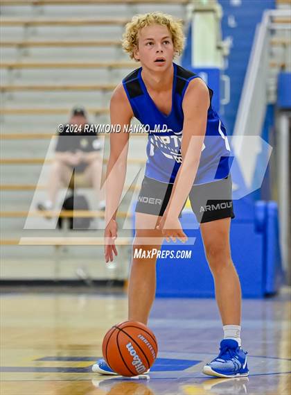 Thumbnail 3 in Indianapolis Bishop Chatard vs Tipton (IBCA / IHSAA Showcase) photogallery.