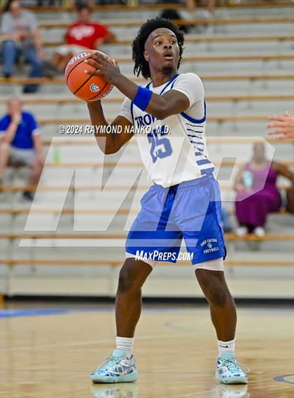 Thumbnail 1 in Indianapolis Bishop Chatard vs Tipton (IBCA / IHSAA Showcase) photogallery.