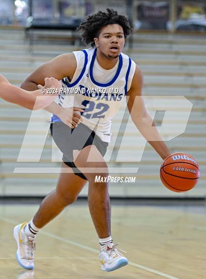 Thumbnail 1 in Indianapolis Bishop Chatard vs Tipton (IBCA / IHSAA Showcase) photogallery.