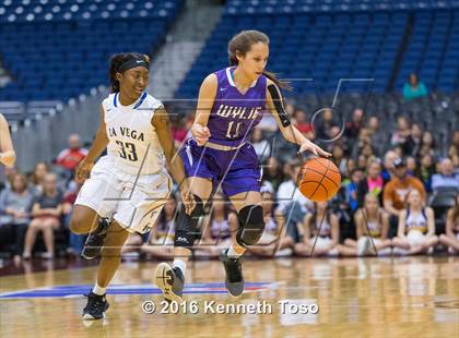 Thumbnail 2 in La Vega vs. Wylie (UIL 4A Semifinal) photogallery.