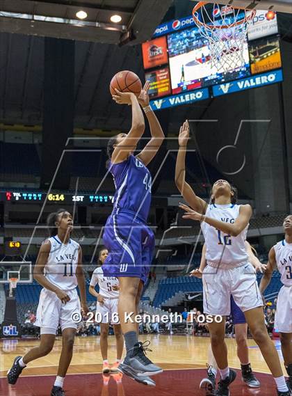 Thumbnail 3 in La Vega vs. Wylie (UIL 4A Semifinal) photogallery.